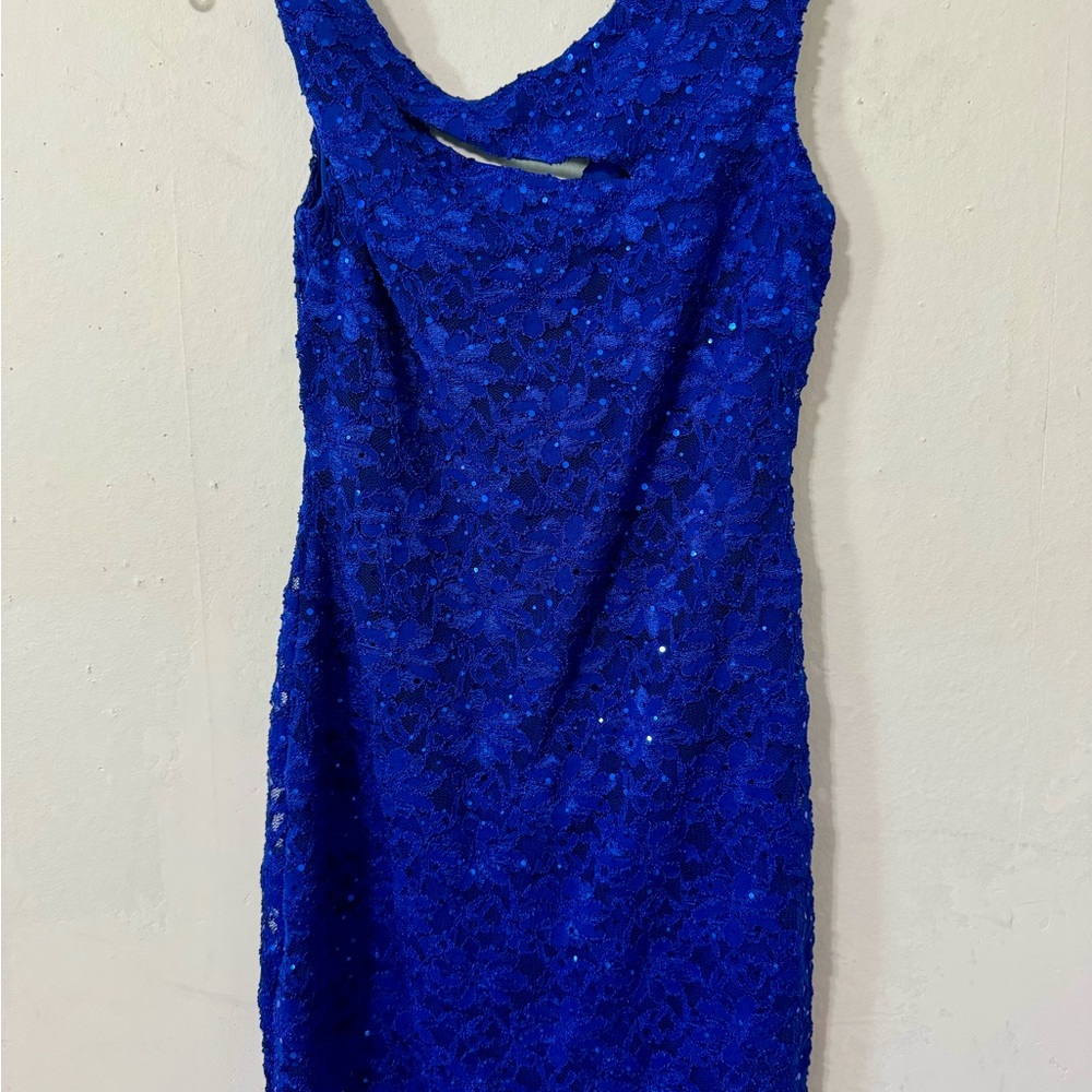 Roz & Ali Royal Blue Lace Midi Dress